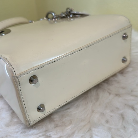 💯Authentic Lady Dior Micro Cream Bag with Silver Hardware🍀 - Picture 10 of 17